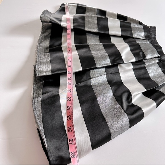 My Michelle Black Silver Glitter Skater Skirt Junior Size 1 - Picture 5 of 11